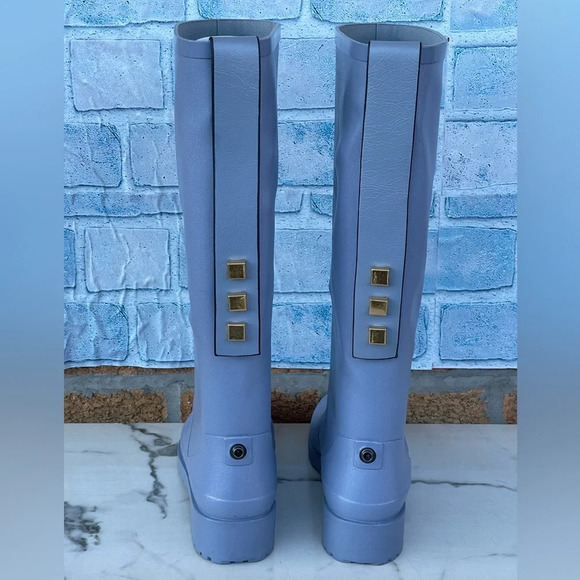 Stuart Weitzman The Griffin Rain Boot in Color Blue size 5/6.5 - Picture 3 of 12
